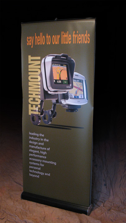 popup display conveys quality, at a glance product information
